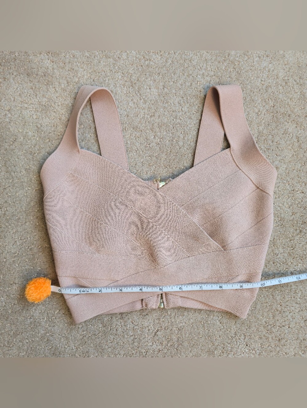 Guess - Picture 11 of 12